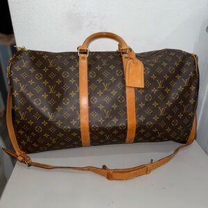 Louis Vuitton Keepall 55 Duffle Bag Authentic